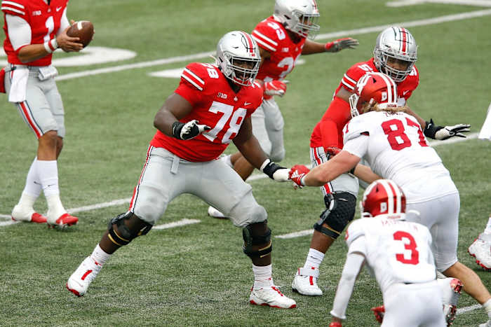 Ohio State OT Nicholas Petit-Frere blocking on offensive line